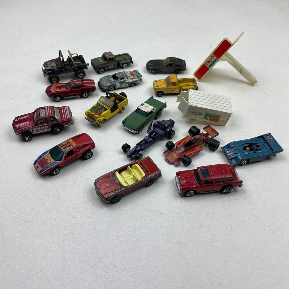 Vintage Hot Wheels Cars